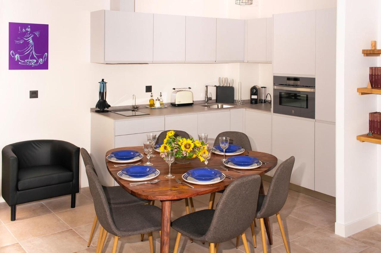 Apto. Maese Montanes. Centrico Con Piscina Privada Sevilla Exteriör bild