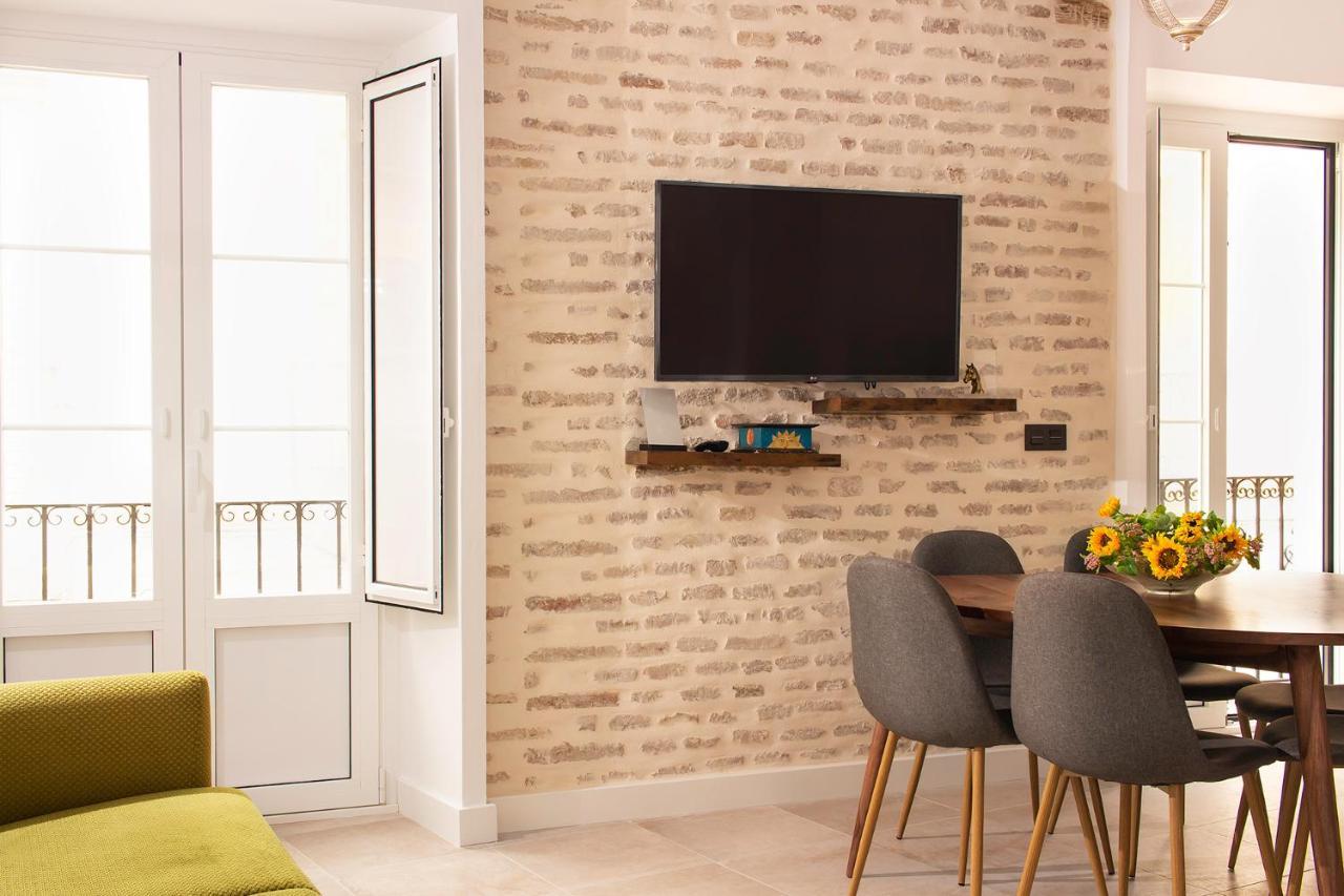 Apto. Maese Montanes. Centrico Con Piscina Privada Sevilla Exteriör bild